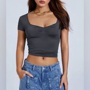 NWT Quinsen Woman’s Cap Sleeve Crop Top